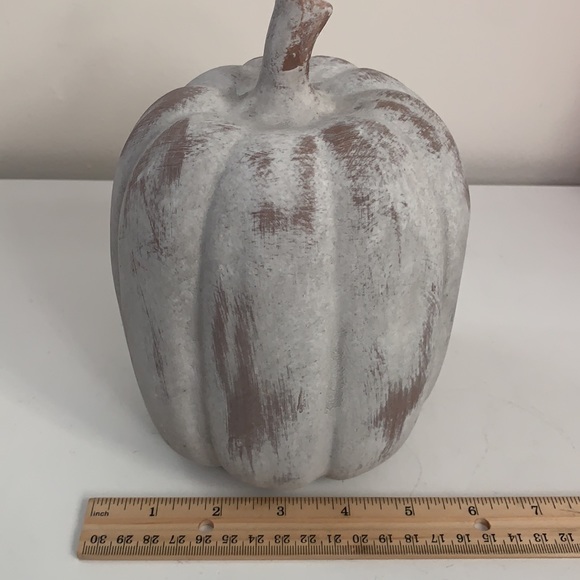Fall Threshold Ceramic Pumpkin. Brand New. - Picture 6 of 7